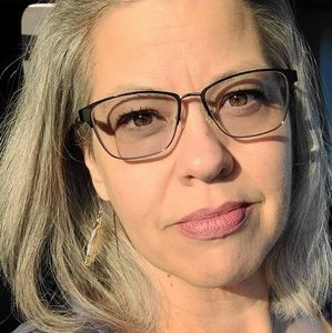 Meet your Posher, Barbi